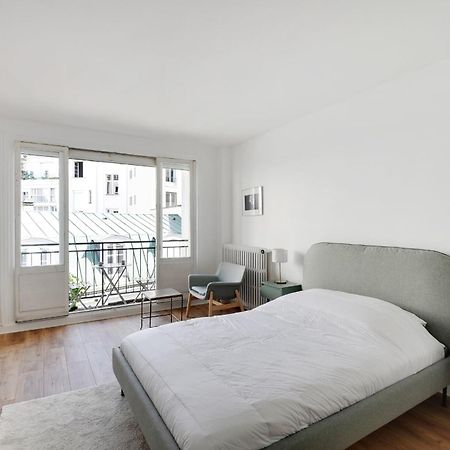 Bright Studio For 2 - Champs-Elysees Paris Exterior foto