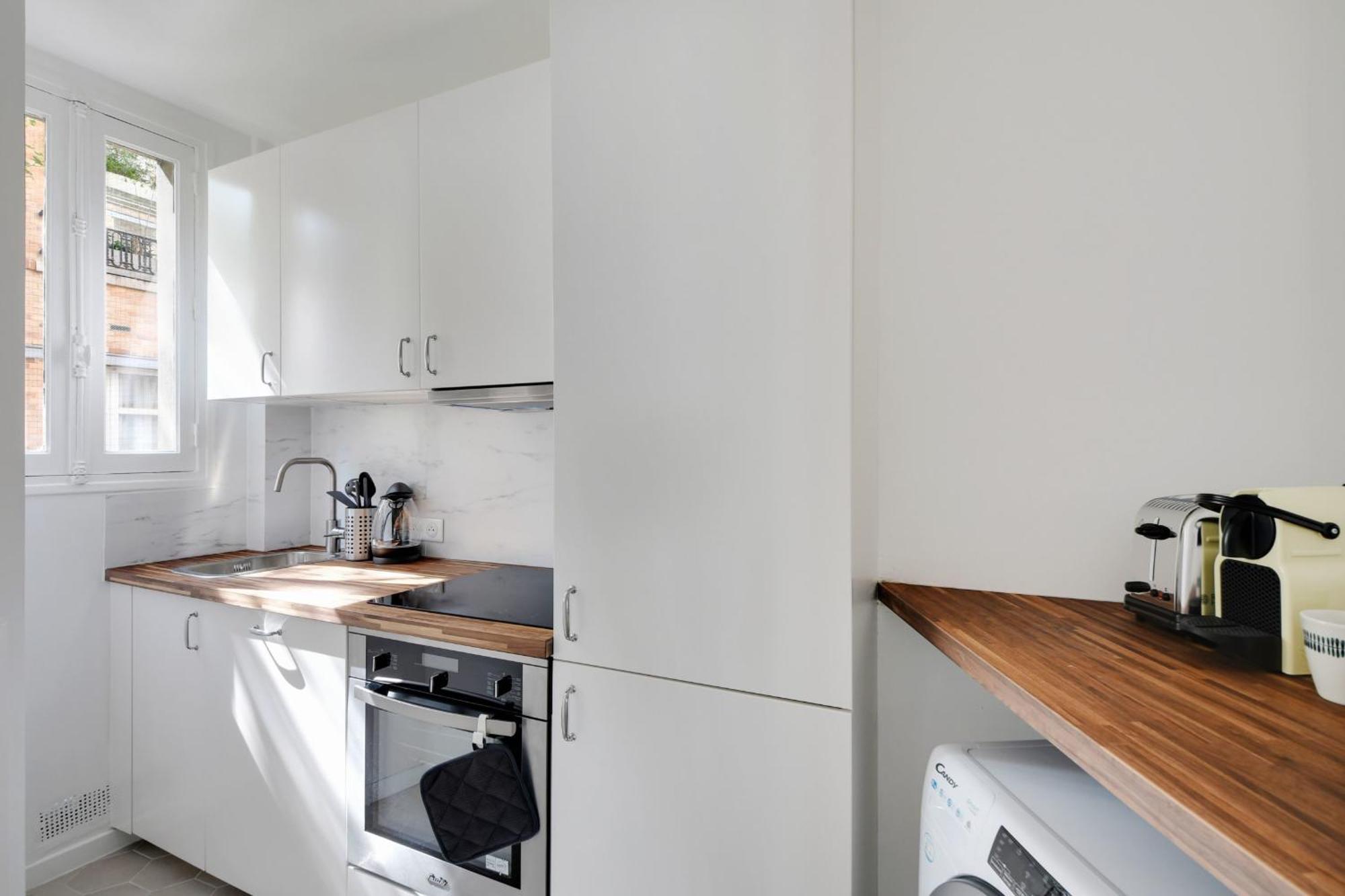 Bright Studio For 2 - Champs-Elysees Paris Exterior foto